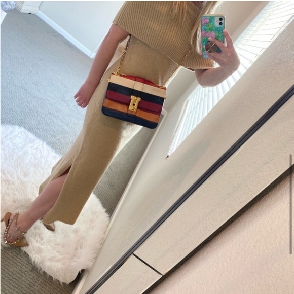 Long cult Gaia dress - Picture 3 of 7